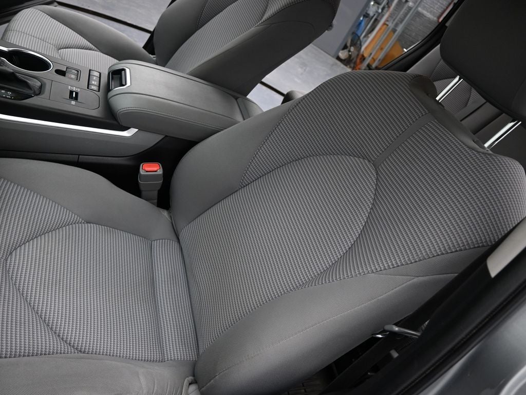 2022 Toyota Highlander Hybrid LE