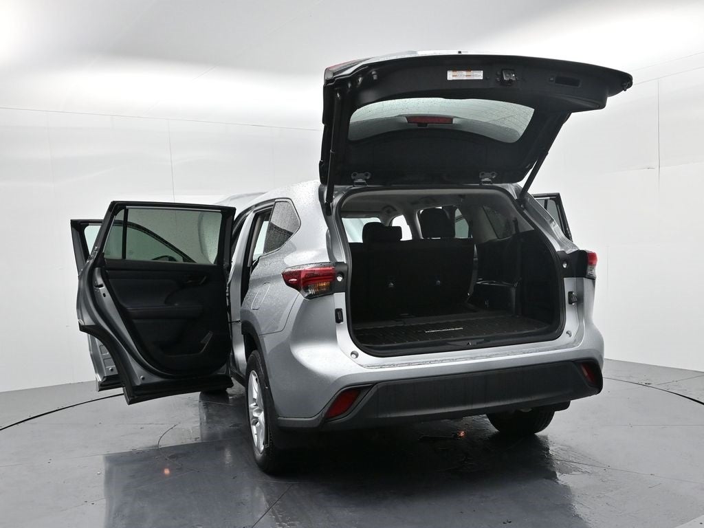 2023 Toyota Highlander Hybrid LE