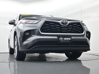 2021 Toyota Highlander LE