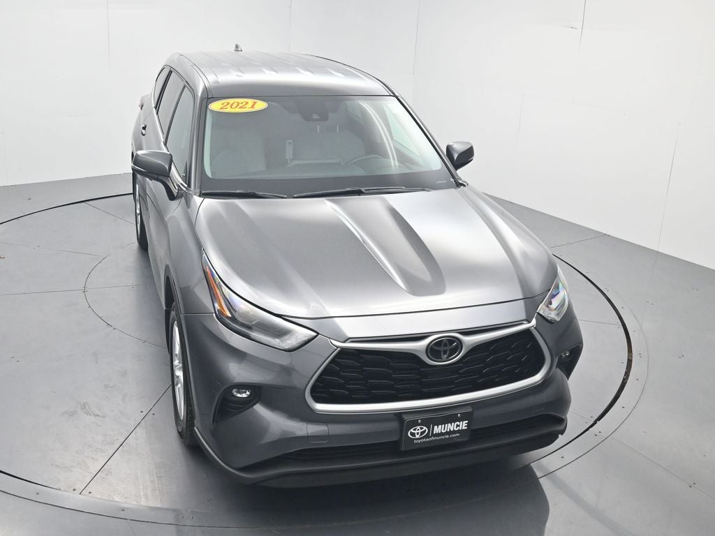 2021 Toyota Highlander LE