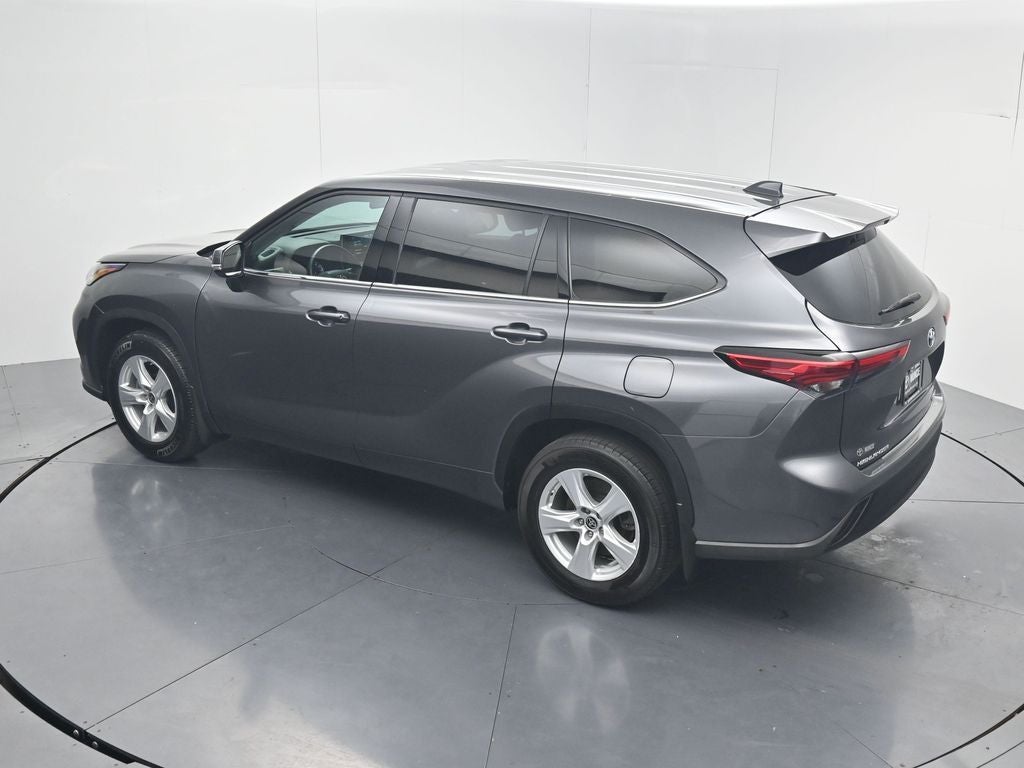 2021 Toyota Highlander LE