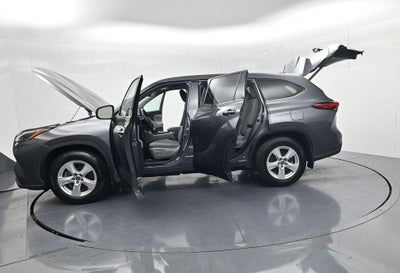 2021 Toyota Highlander LE