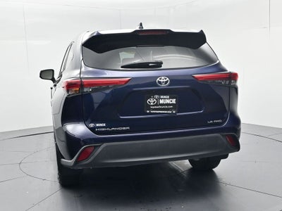 2021 Toyota Highlander LE