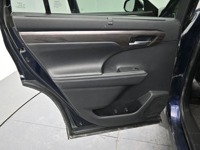 2021 Toyota Highlander Hybrid Limited