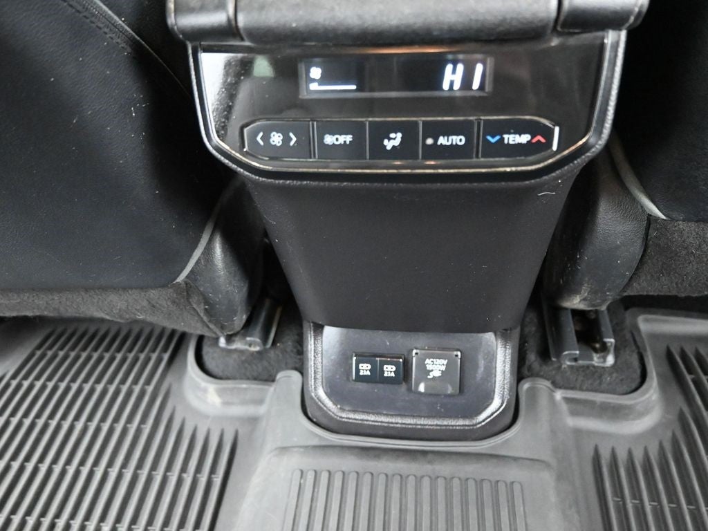 2021 Toyota Highlander Hybrid Limited