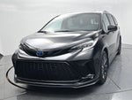 2025 Toyota Sienna XSE 7 Passenger