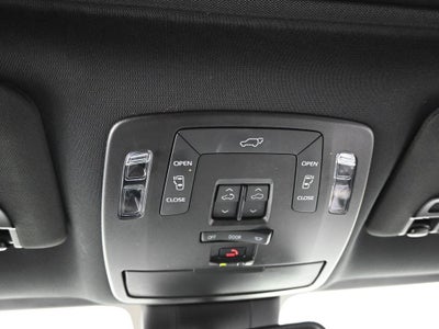 2025 Toyota Sienna XSE 7 Passenger