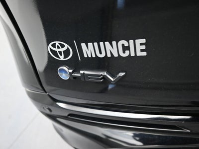 2025 Toyota Sienna XSE 7 Passenger