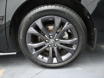 2025 Toyota Sienna XSE 7 Passenger