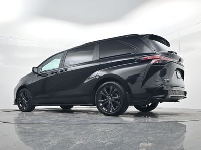 2025 Toyota Sienna XSE 7 Passenger