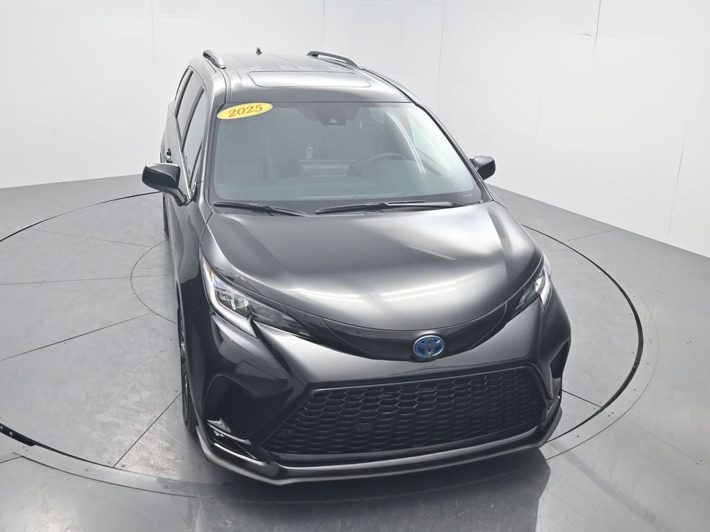 2025 Toyota Sienna XSE 7 Passenger