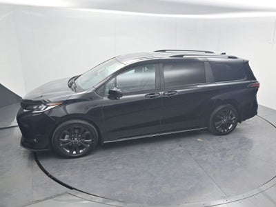 2025 Toyota Sienna XSE 7 Passenger