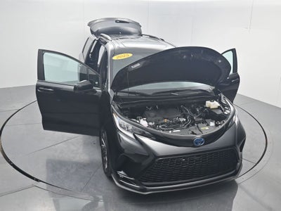 2025 Toyota Sienna XSE 7 Passenger