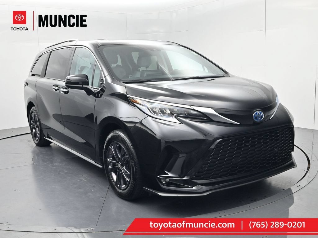 2024 Toyota Sienna XSE 7 Passenger