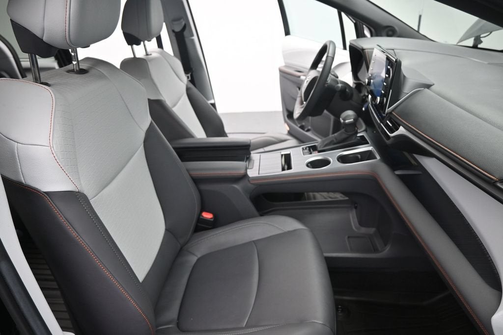 2024 Toyota Sienna XSE 7 Passenger