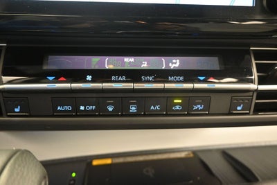 2024 Toyota Sienna XSE 7 Passenger
