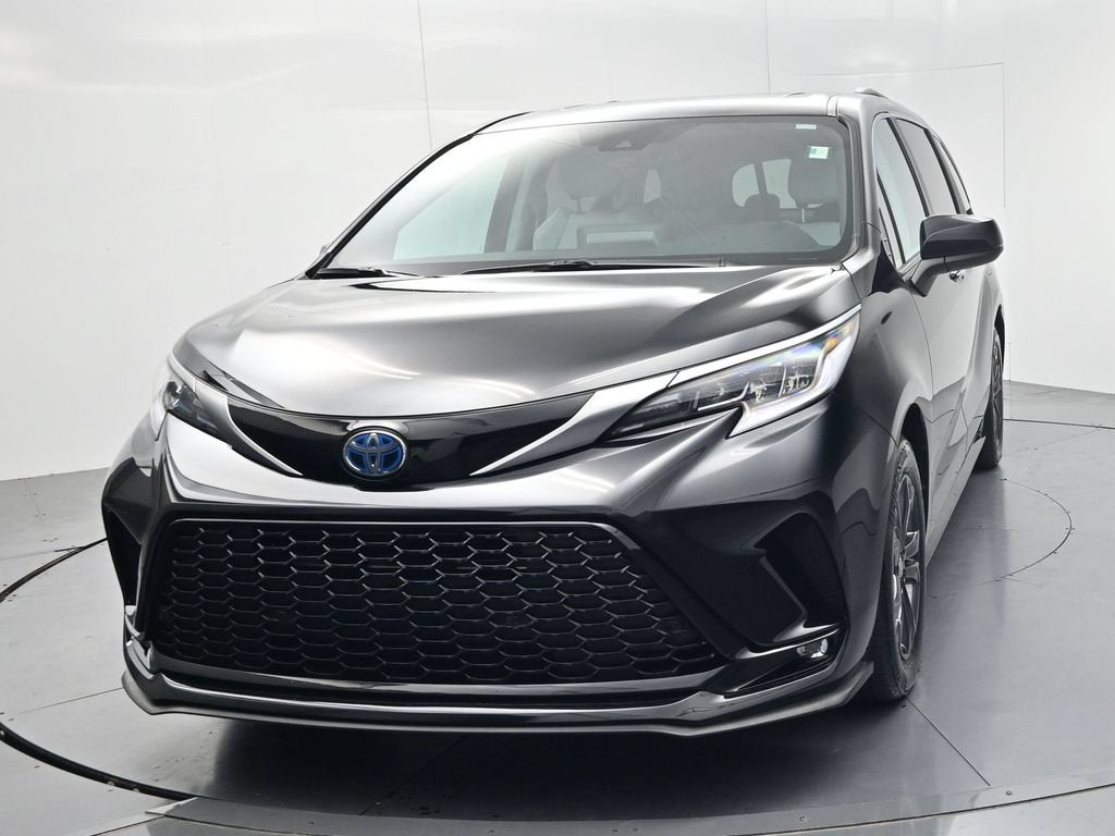 2024 Toyota Sienna XSE 7 Passenger