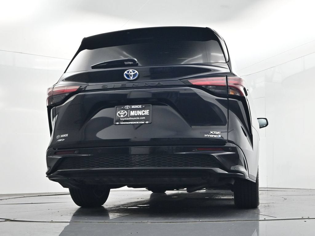 2024 Toyota Sienna XSE 7 Passenger