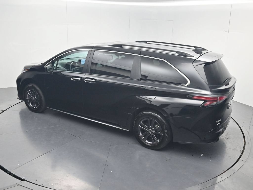2024 Toyota Sienna XSE 7 Passenger