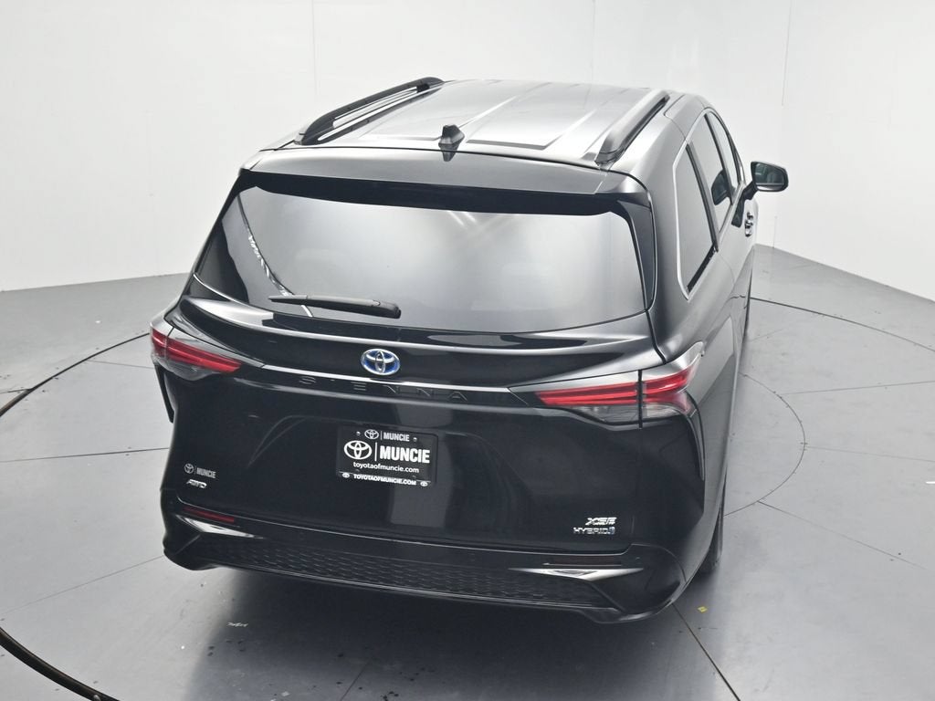 2024 Toyota Sienna XSE 7 Passenger