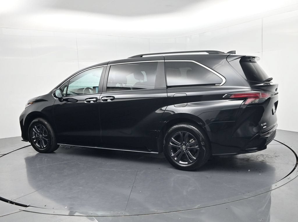 2024 Toyota Sienna XSE 7 Passenger