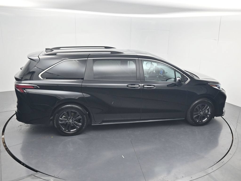 2024 Toyota Sienna XSE 7 Passenger
