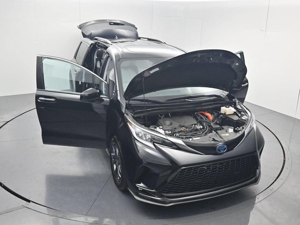 2024 Toyota Sienna XSE 7 Passenger
