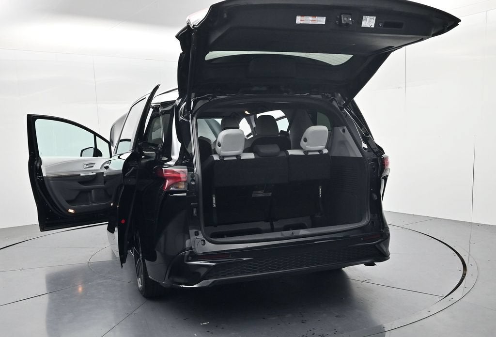 2024 Toyota Sienna XSE 7 Passenger