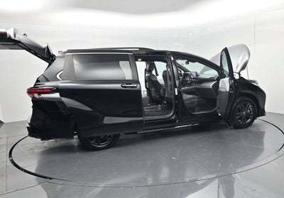 2024 Toyota Sienna XSE 7 Passenger