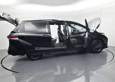 2024 Toyota Sienna XSE 7 Passenger