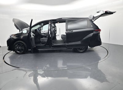 2024 Toyota Sienna XSE 7 Passenger