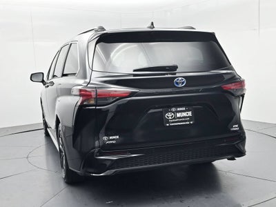 2024 Toyota Sienna XSE 7 Passenger