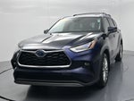2022 Toyota Highlander Hybrid Platinum