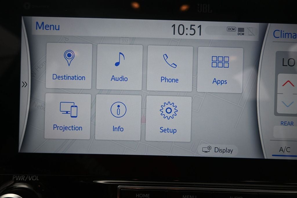 2022 Toyota Highlander Hybrid Platinum