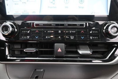 2022 Toyota Highlander Hybrid Platinum