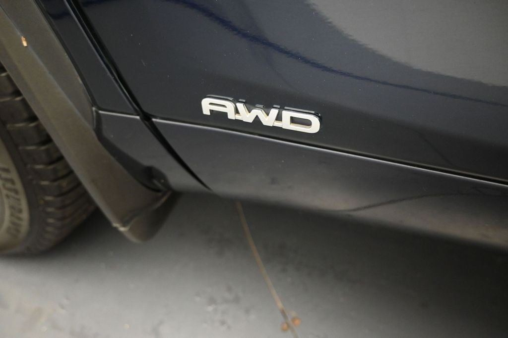 2022 Toyota Highlander Hybrid Platinum