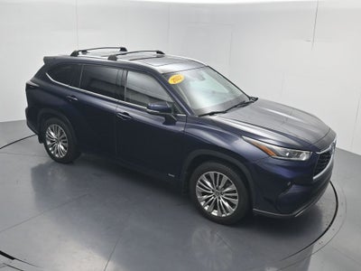 2022 Toyota Highlander Hybrid Platinum
