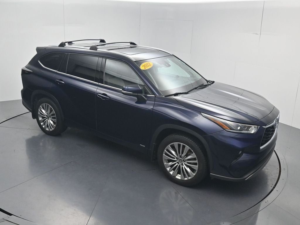 2022 Toyota Highlander Hybrid Platinum