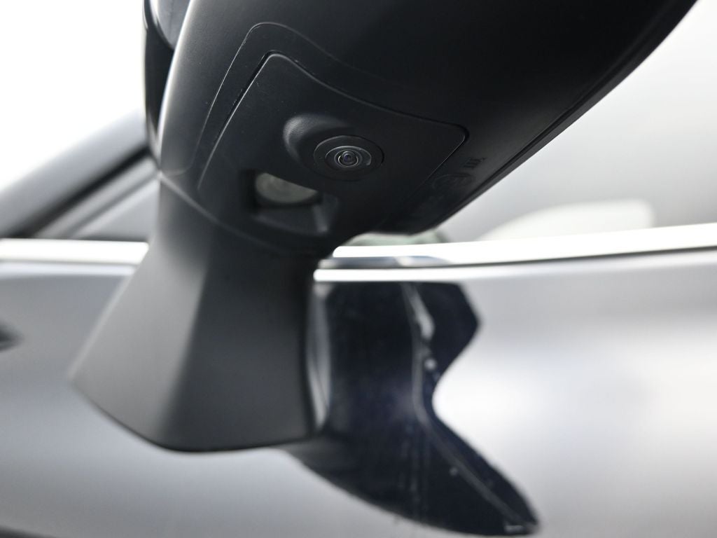 2022 Toyota Highlander Hybrid Platinum