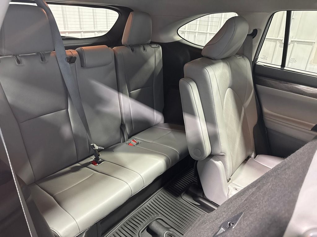 2020 Toyota Highlander Platinum