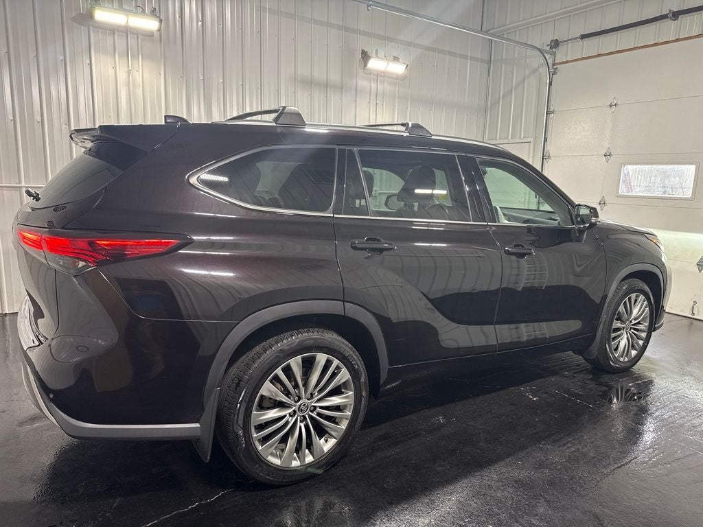 2020 Toyota Highlander Platinum