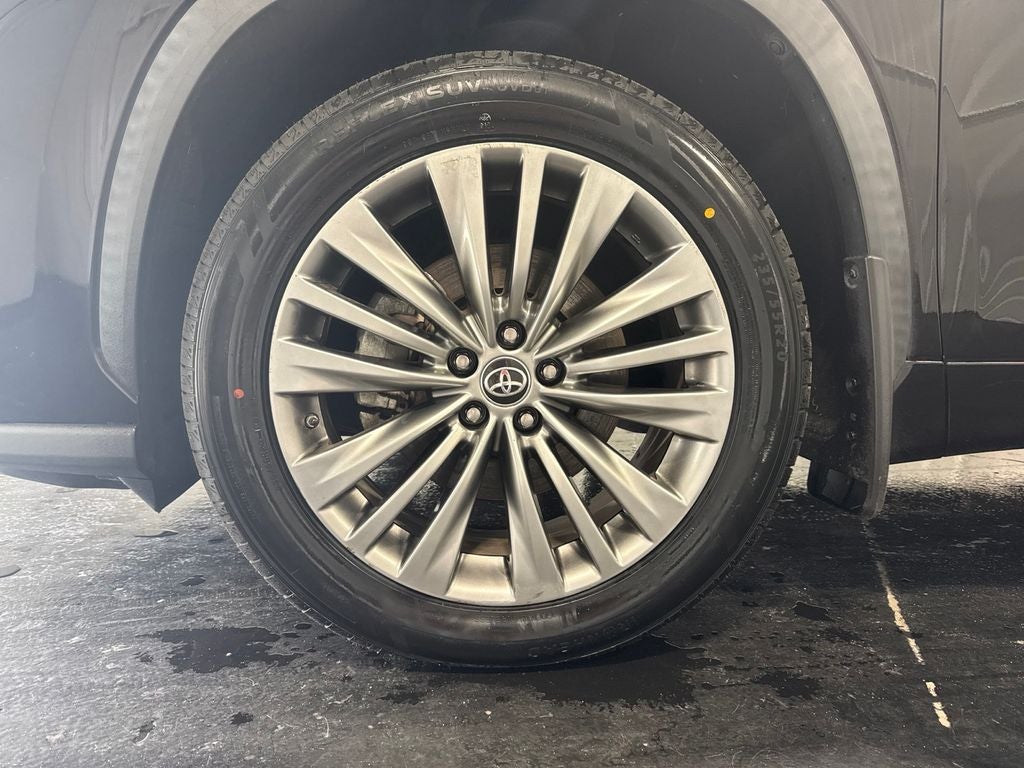 2020 Toyota Highlander Platinum