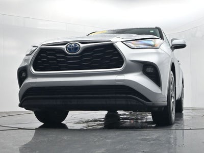 2022 Toyota Highlander Hybrid XLE