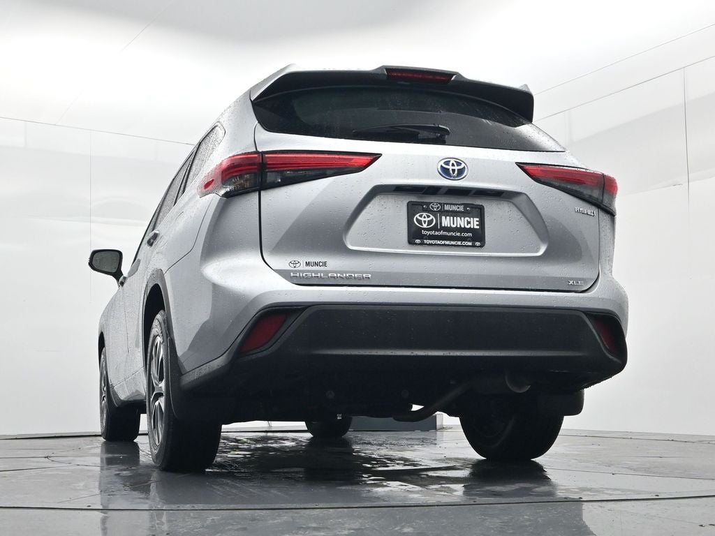 2022 Toyota Highlander Hybrid XLE