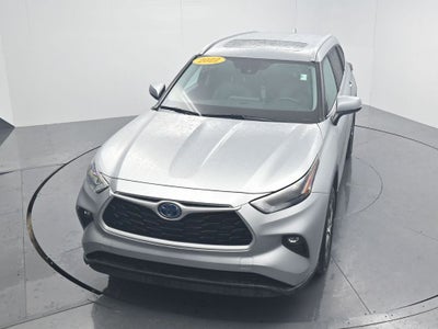 2022 Toyota Highlander Hybrid XLE