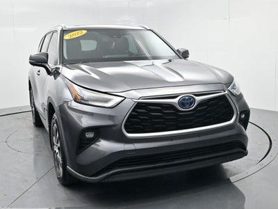 2022 Toyota Highlander Hybrid XLE