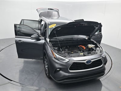2022 Toyota Highlander Hybrid XLE