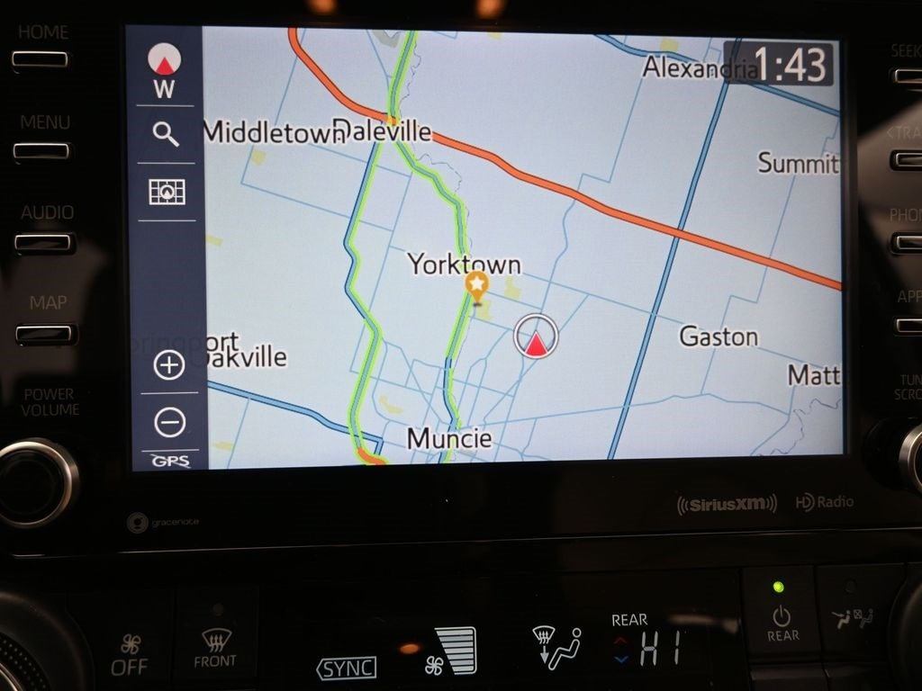 2022 Toyota Highlander Hybrid XLE