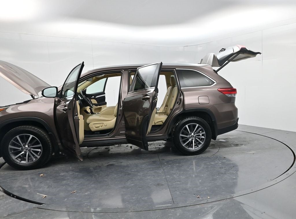 2017 Toyota Highlander XLE