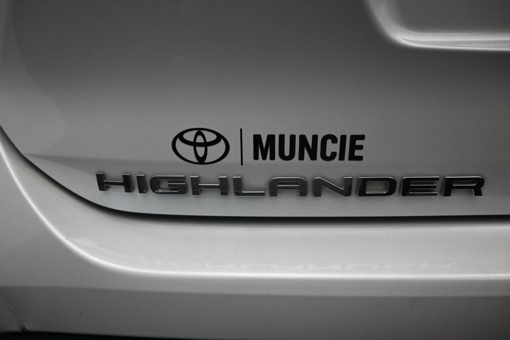 2024 Toyota Highlander XLE